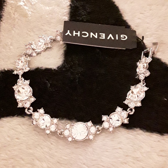 Givency bracelet - Picture 1 of 2